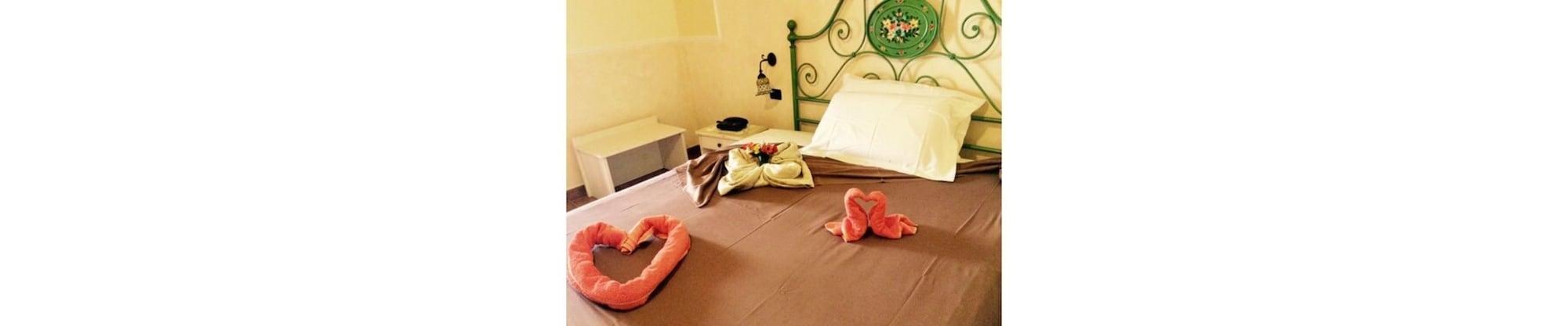 Hotel Oasi Da Paolo カステッルッツォ エクステリア 写真